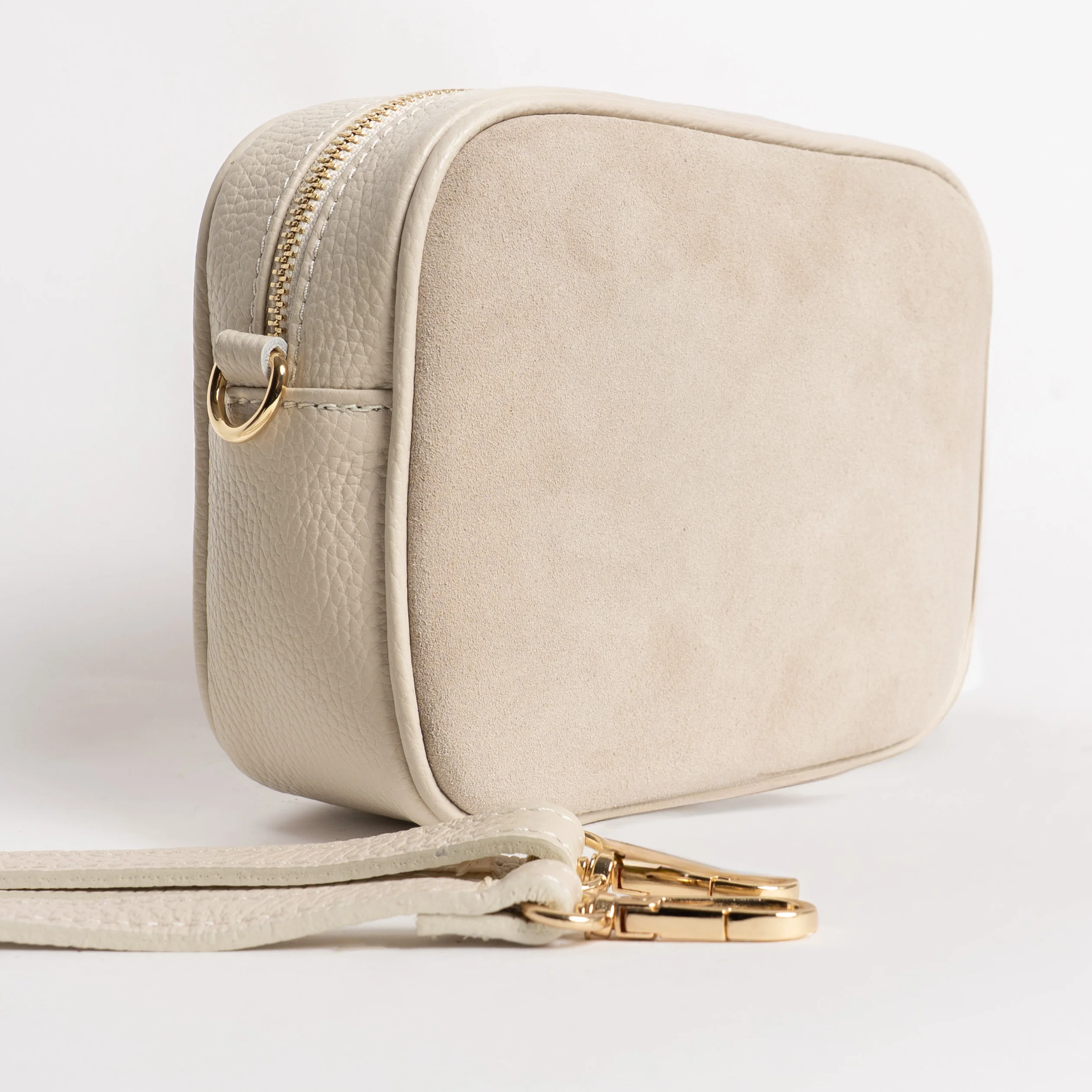 W by whitemood- Borsa scamosciata con nappina - gesso - Image 2