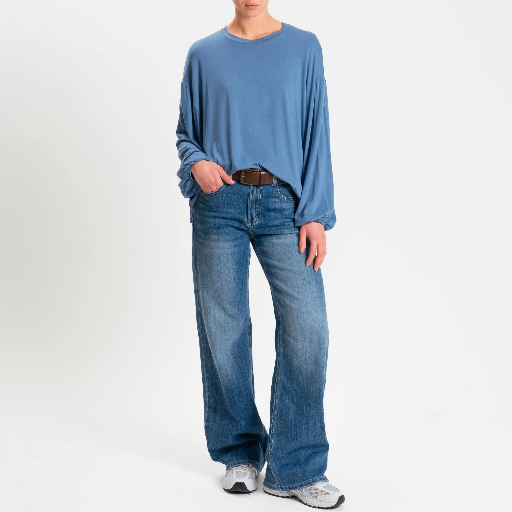 Tensione in-T-shirt in jersey di viscosa elasticizzata manica palloncino - polvere - Image 2