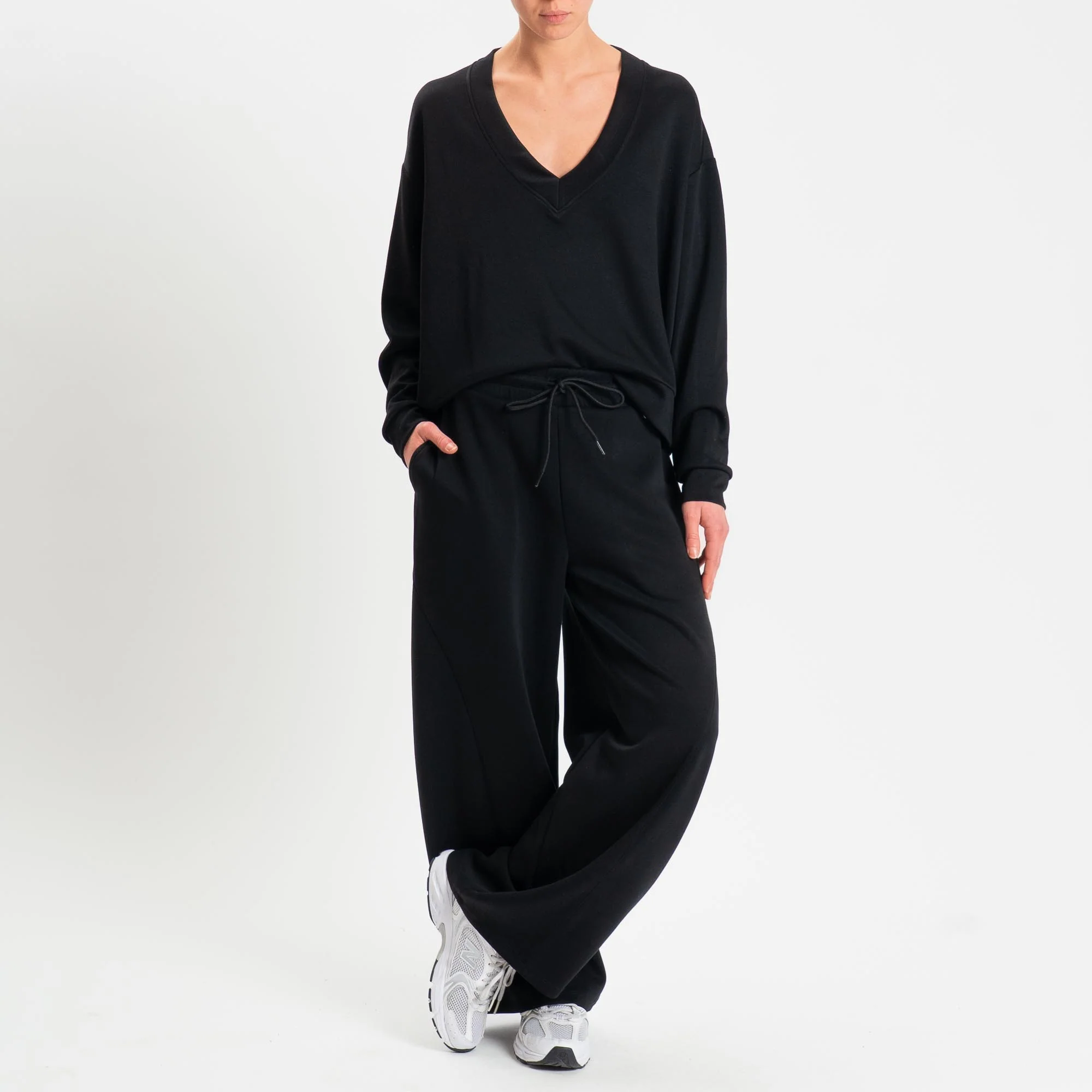 Kontatto- Pantalone in scuba con coulisse - Nero