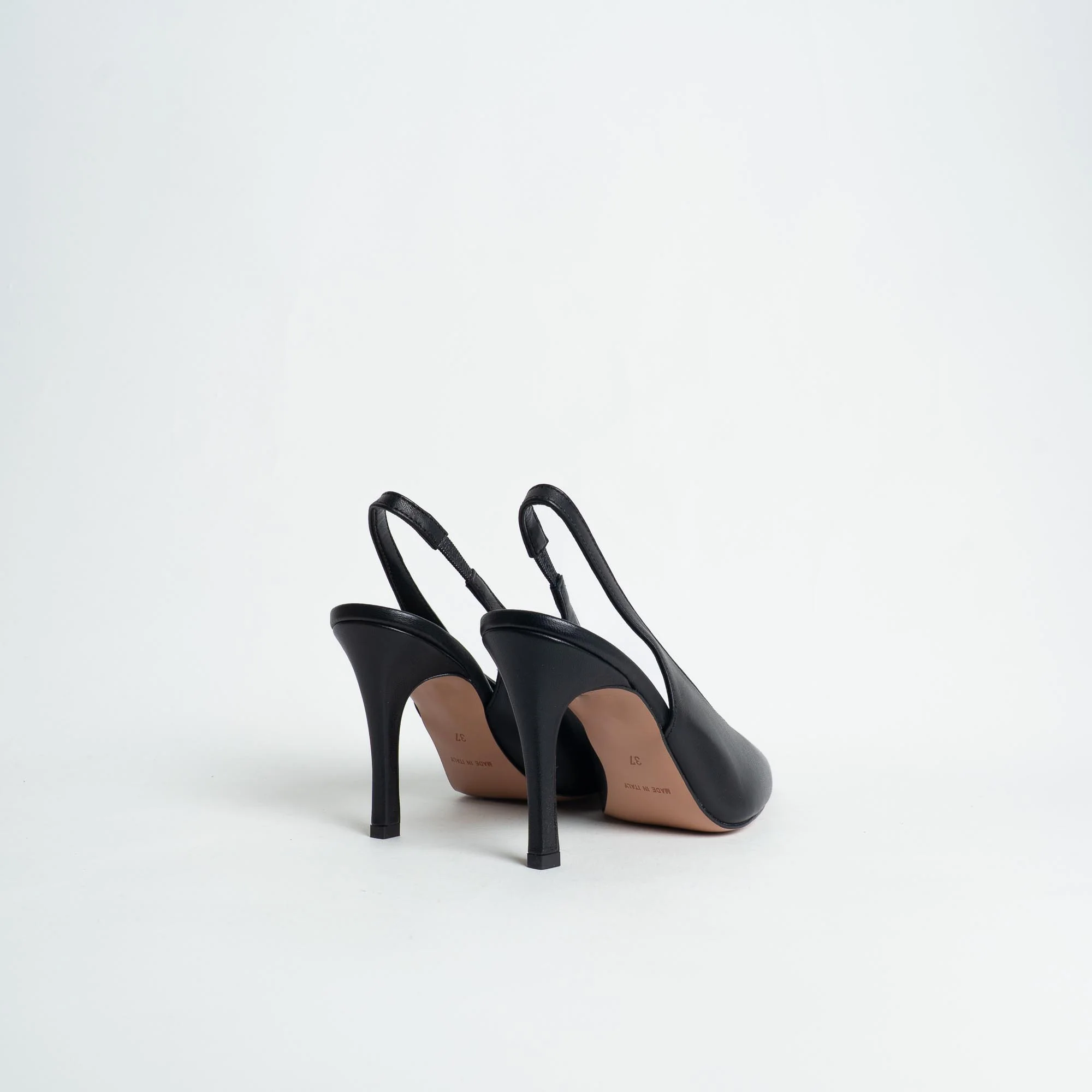 Ovyè- Slingback a punta con tacco - Nero - Image 4