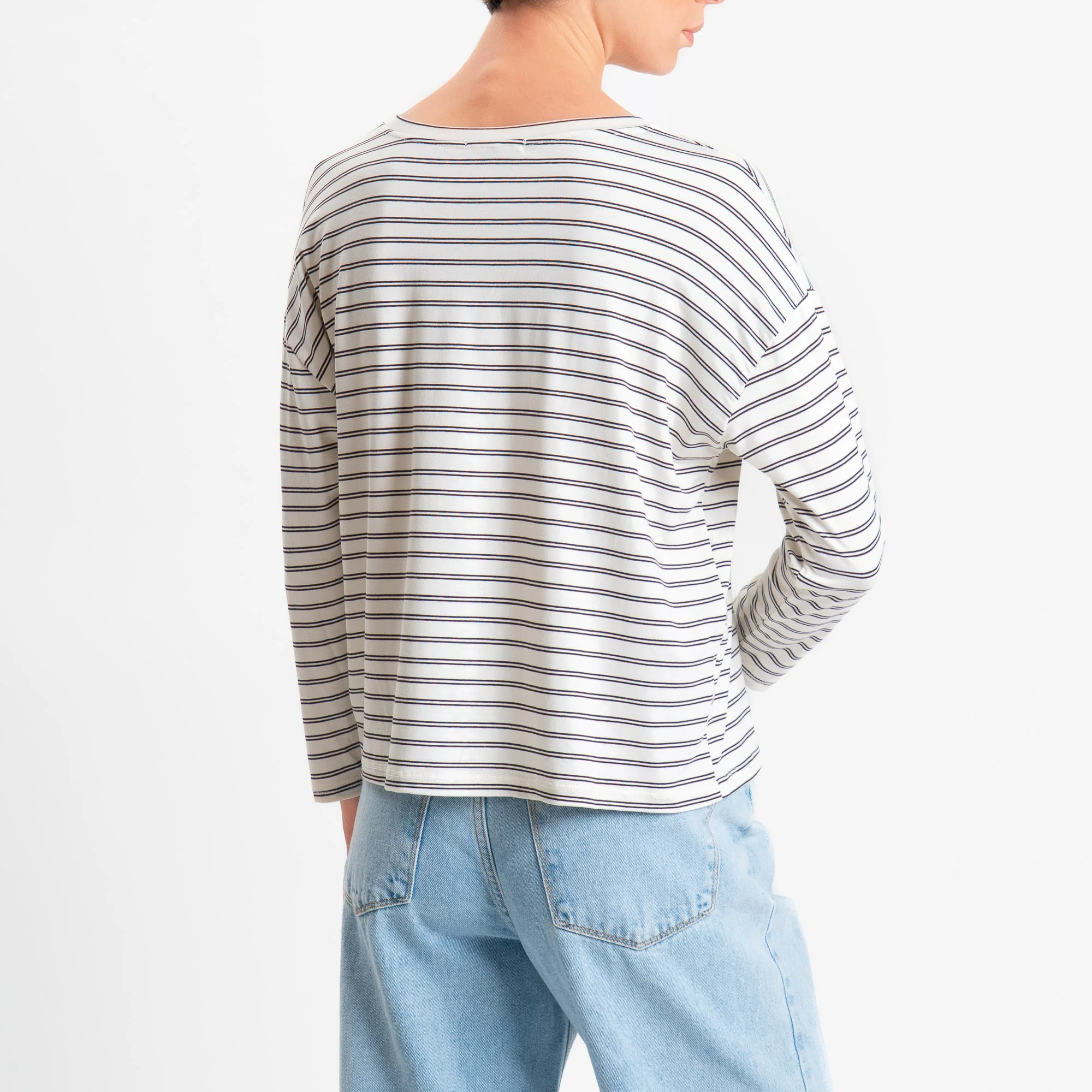 Zeroassoluto-T-shirt scatola a righe scollo v in jersey elasticizzato - panna/moro - Image 4