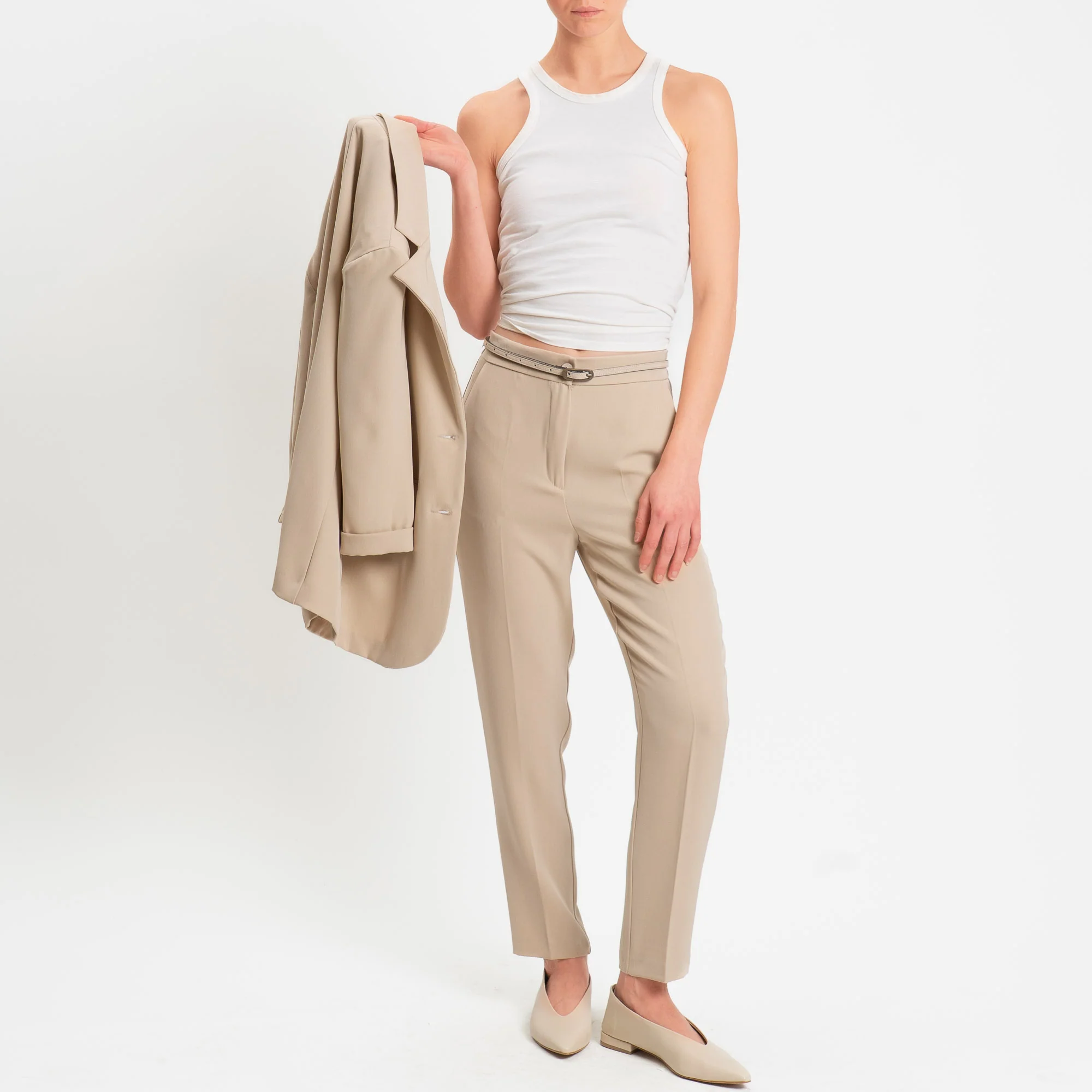 Tensione in-Pantalone straight elastico dietro tessuto fluido - beige