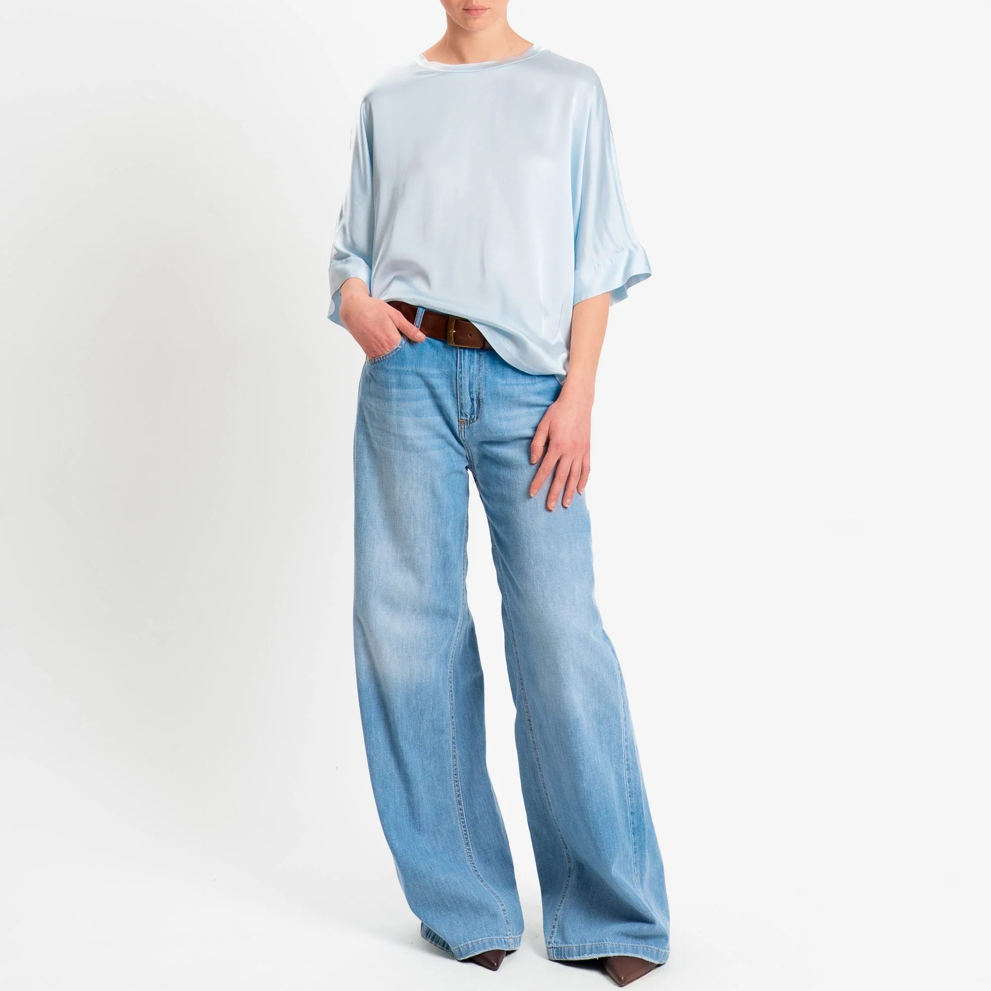 Motel-Blusa in satin manica scesa - nuvola