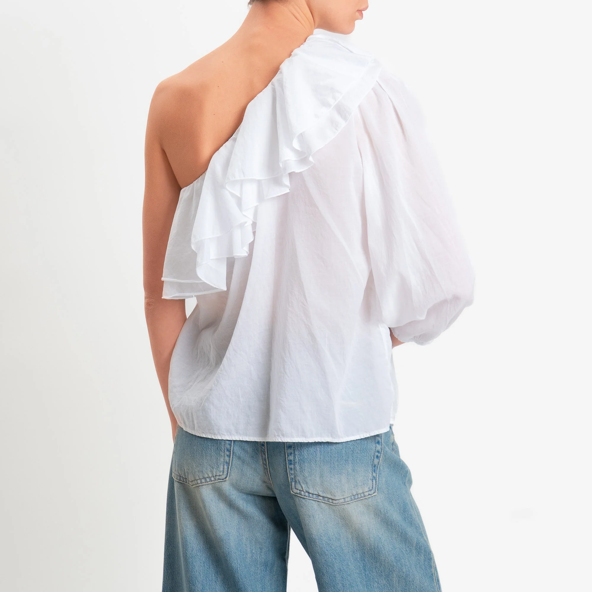 Zeroassoluto-Blusa monospalla con balze mussola di tencel/cotone - bianco - Image 3