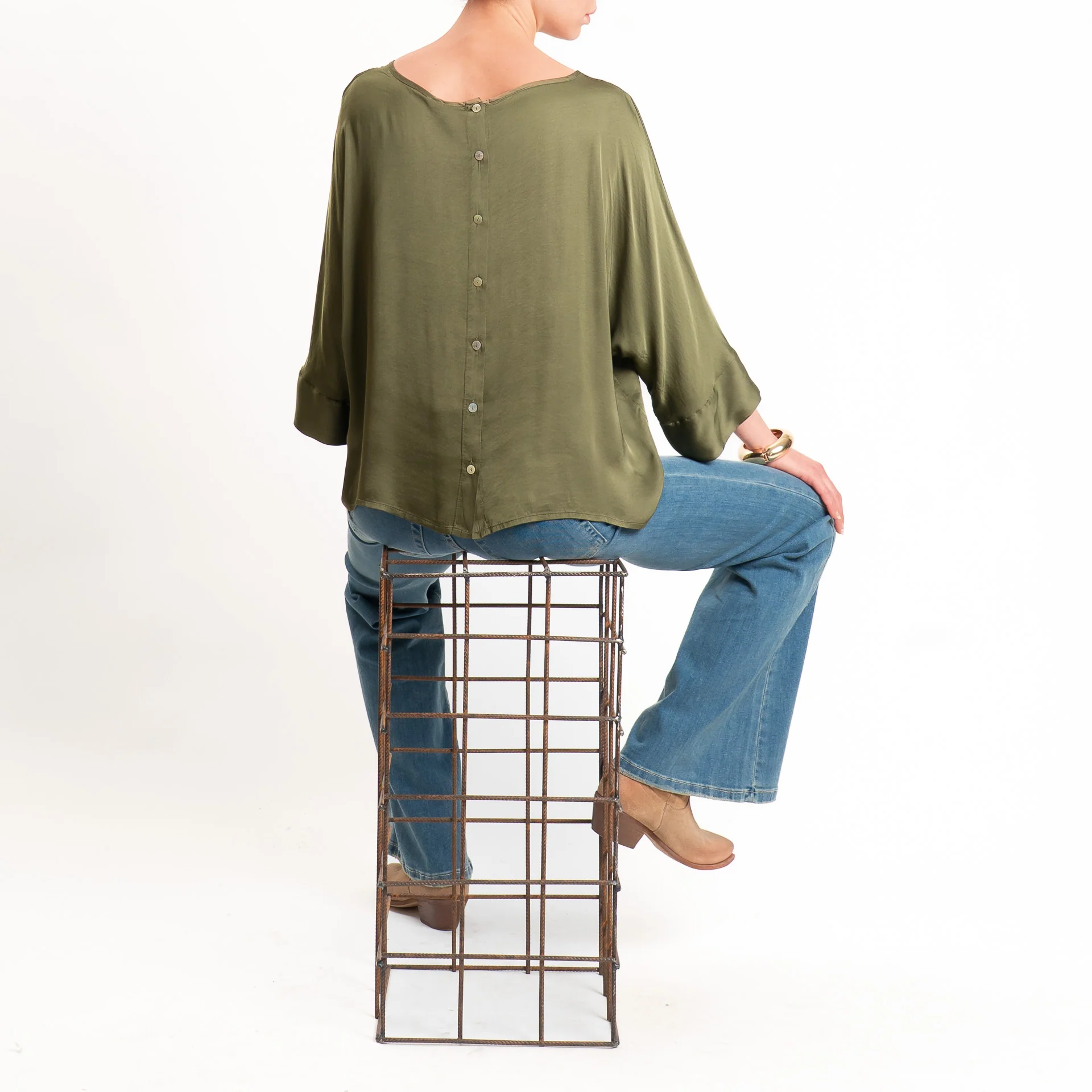 Tensione in-Blusa satin bottoni dietro - militare