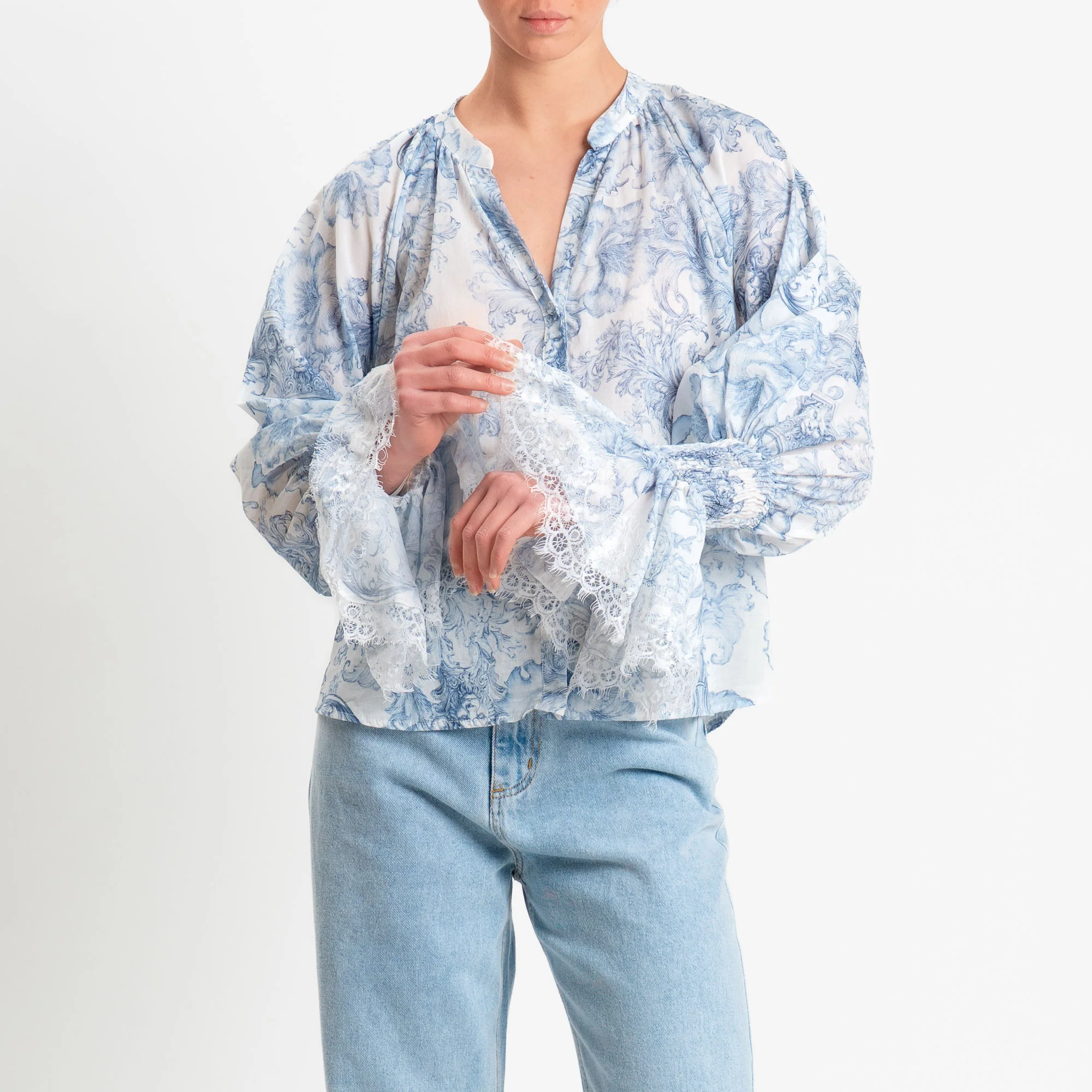 Tensione in-Camicia mussola fantasia floreale con pizzo - cielo/latte - Image 2