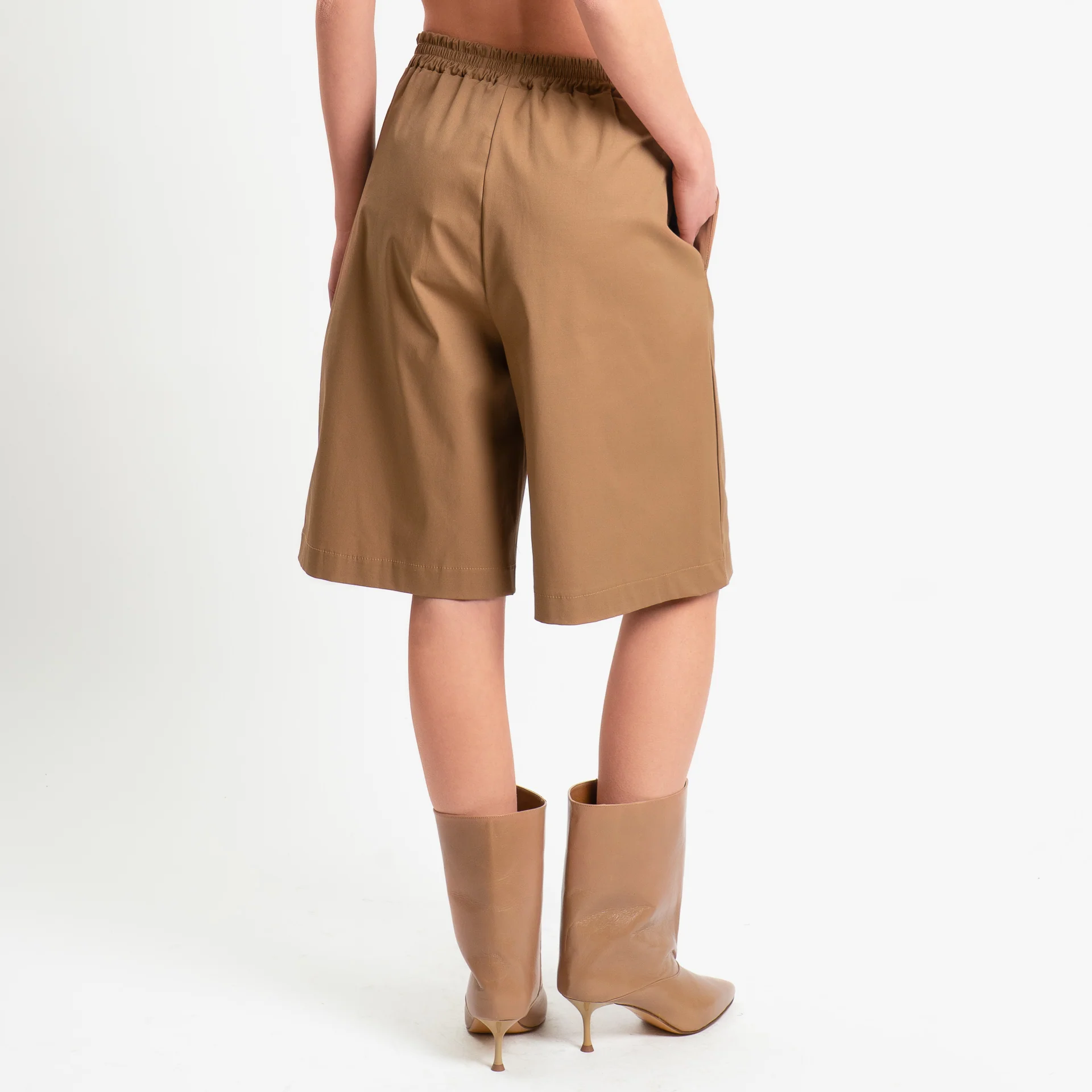 Tensione in-Bermuda in cotone elasticizzato - camel - Image 4