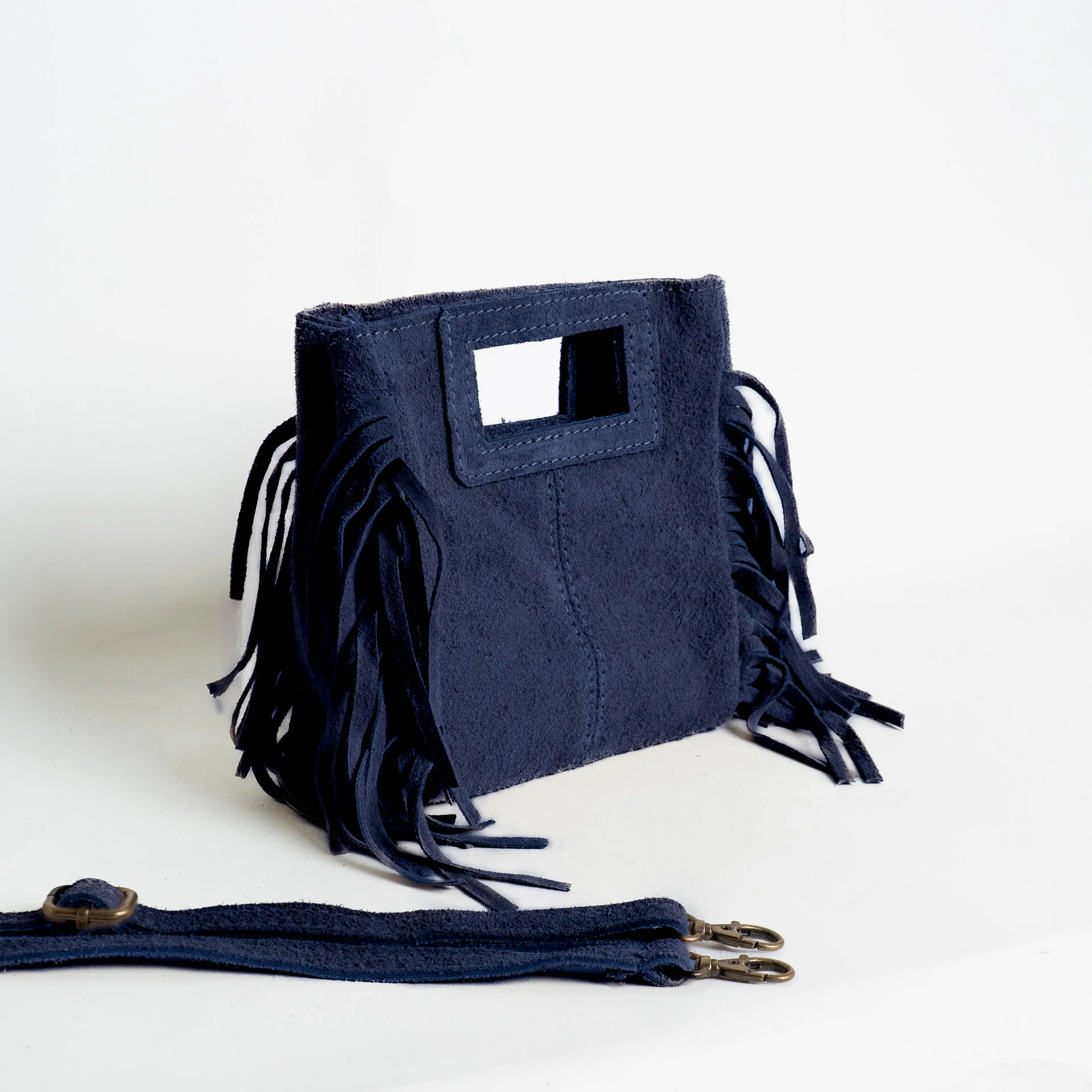 W by Whitemood-Mini borsa a mano scamociata con frange - Blu - Image 2