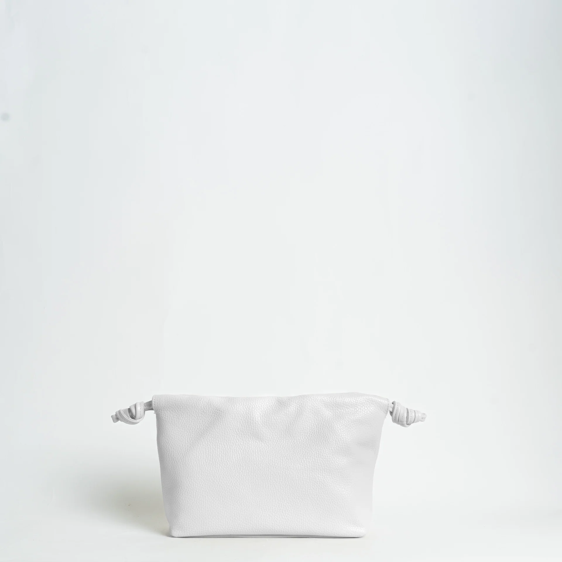 W by Whitemood-Clutch - Bianco - Image 3