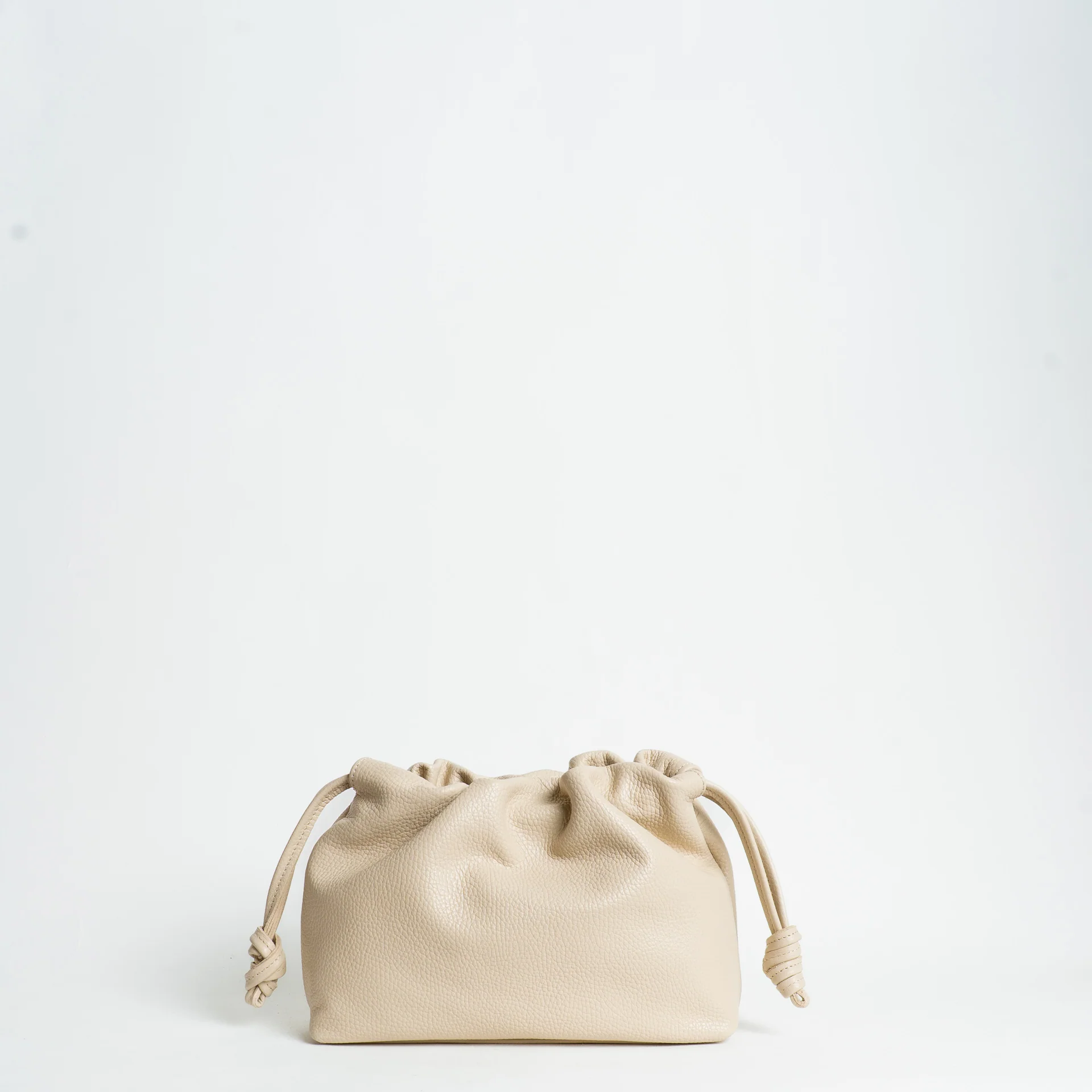 W by Whitemood-Clutch - gesso