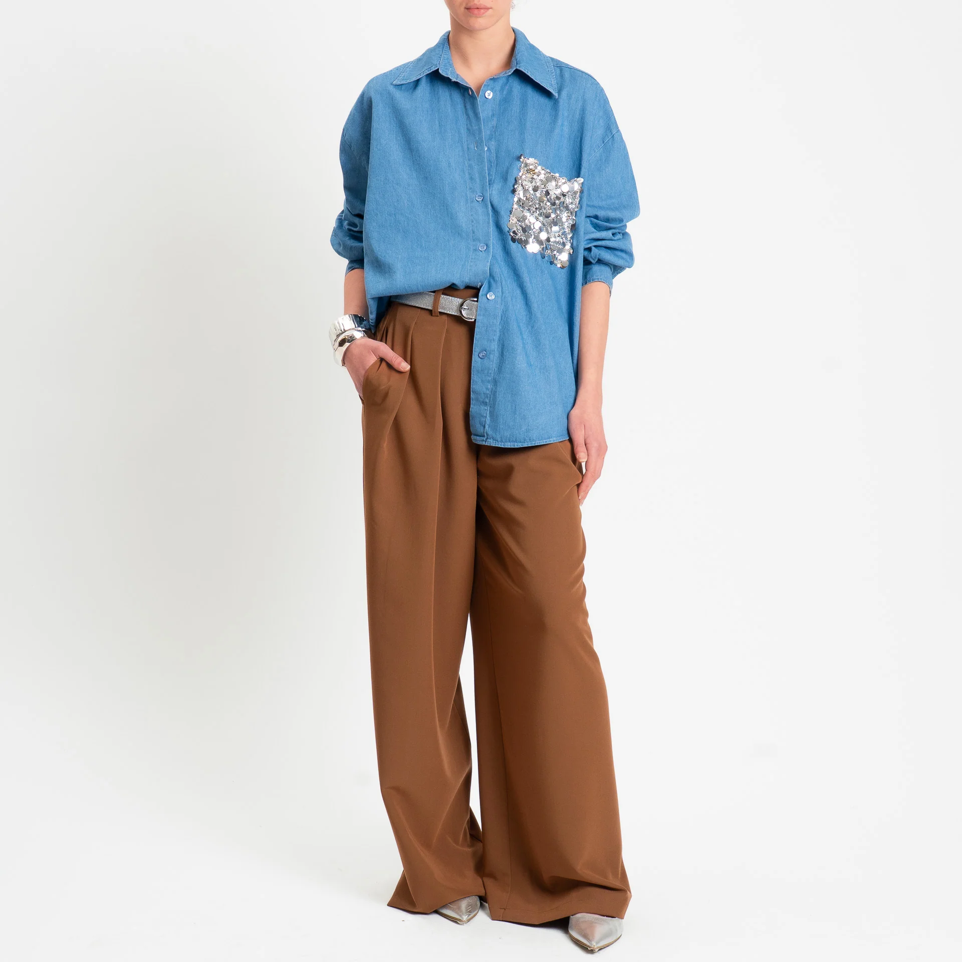 Tensione in-Pantalone in poliviscosa wide leg con pinces - cammello