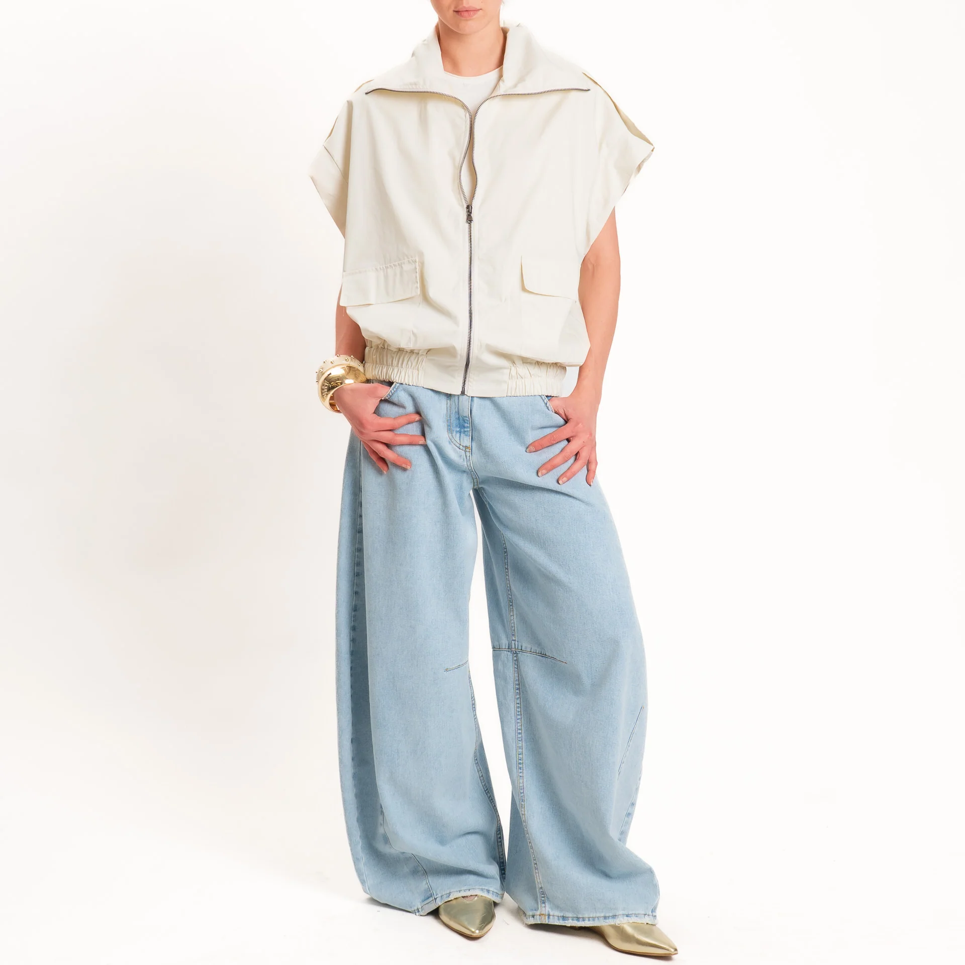 Vicolo-Bomber smanicato in cotone - burro