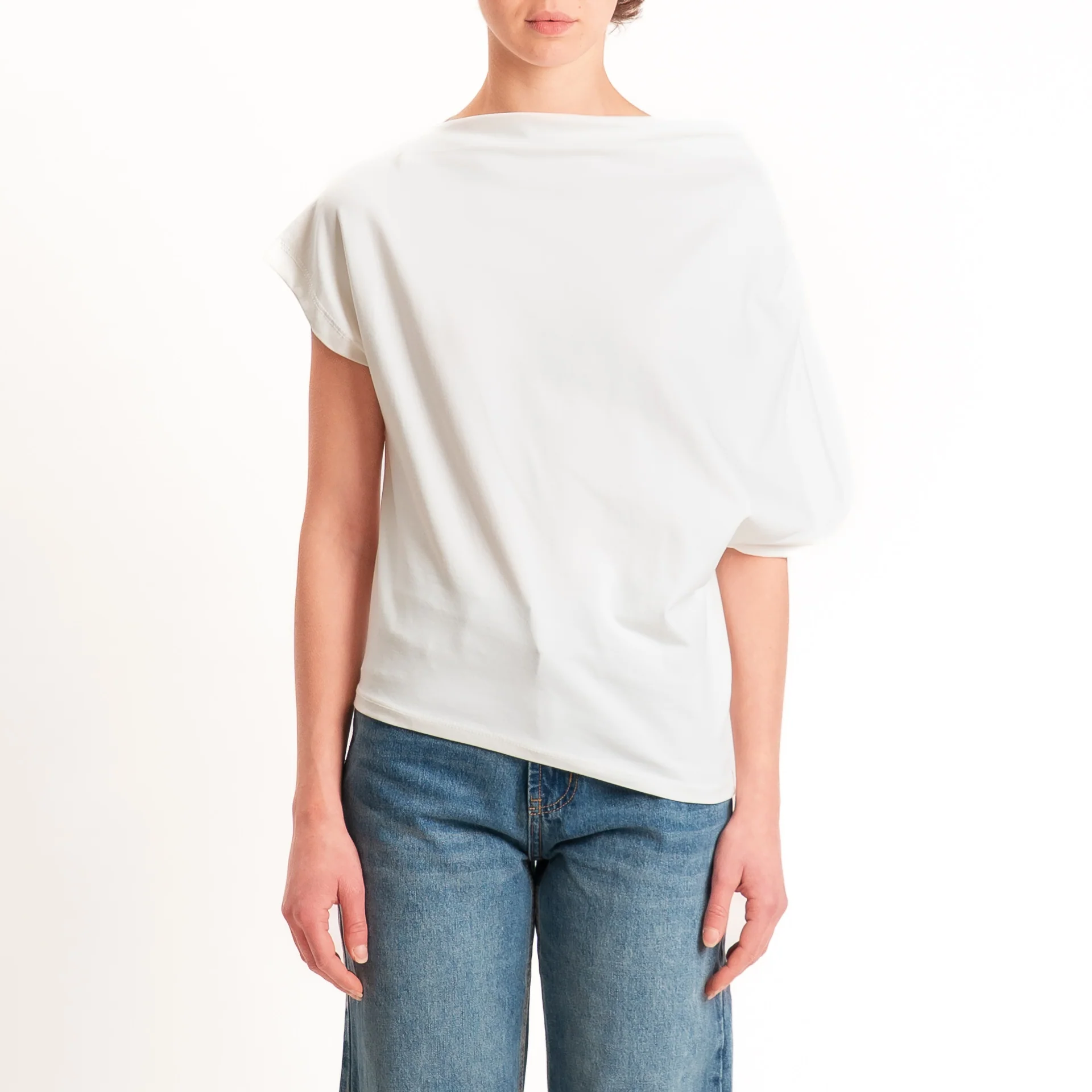 Zeroassoluto-T-shirt asimmetrica jersey elasticizzato - burro - Image 3
