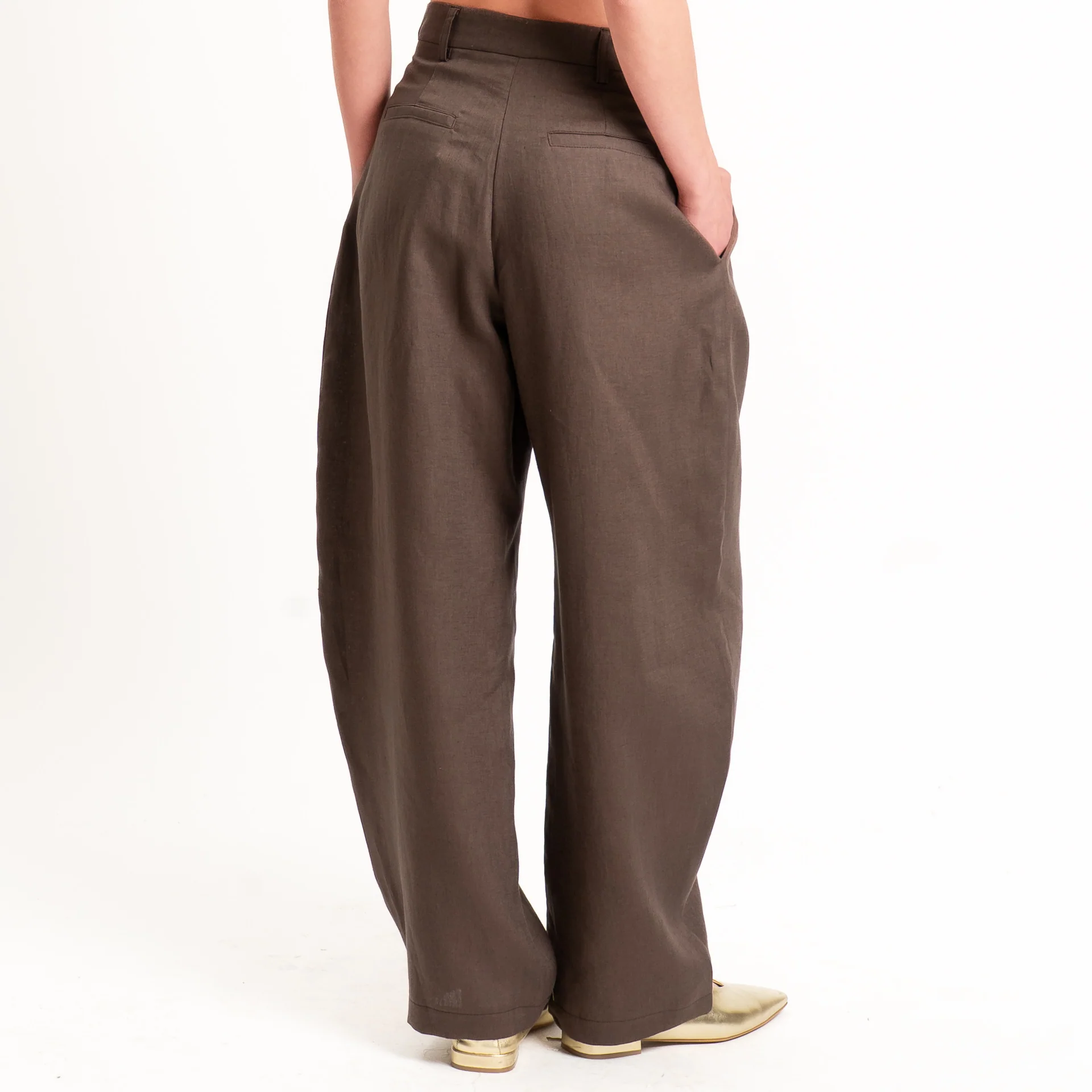 Tensione in-Pantalone barrel 100% lino - moro - Image 3