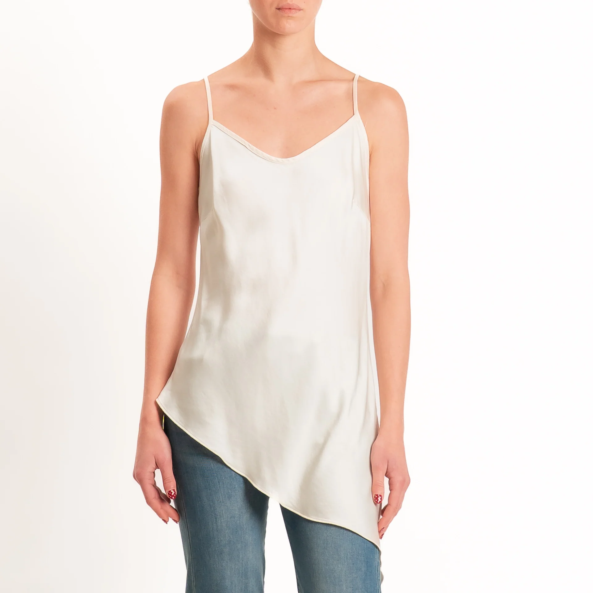 Tensione in-Top asimmetrico in satin - burro - Image 2