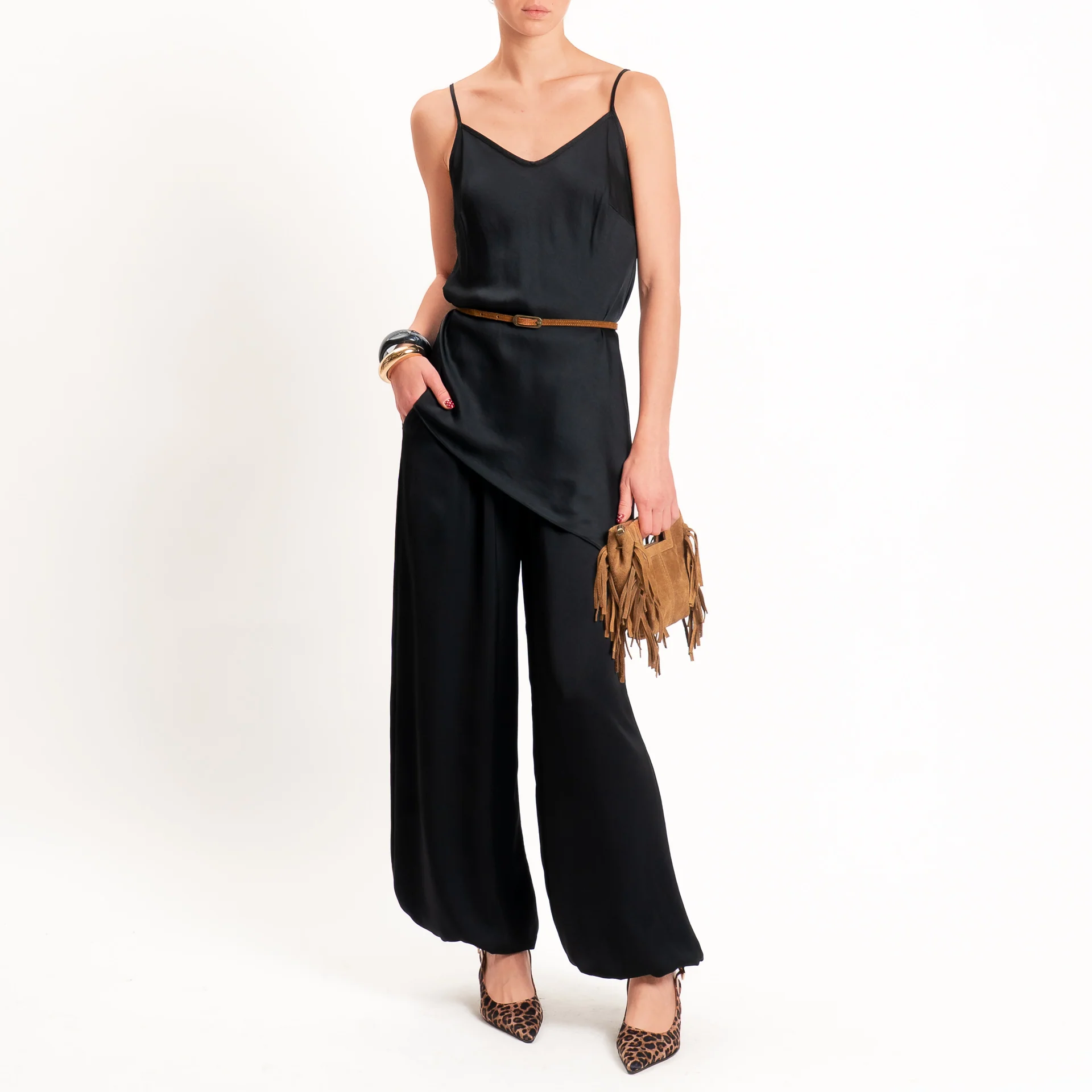 Tensione in-Pantalone balloon in satin elastico in vita - nero