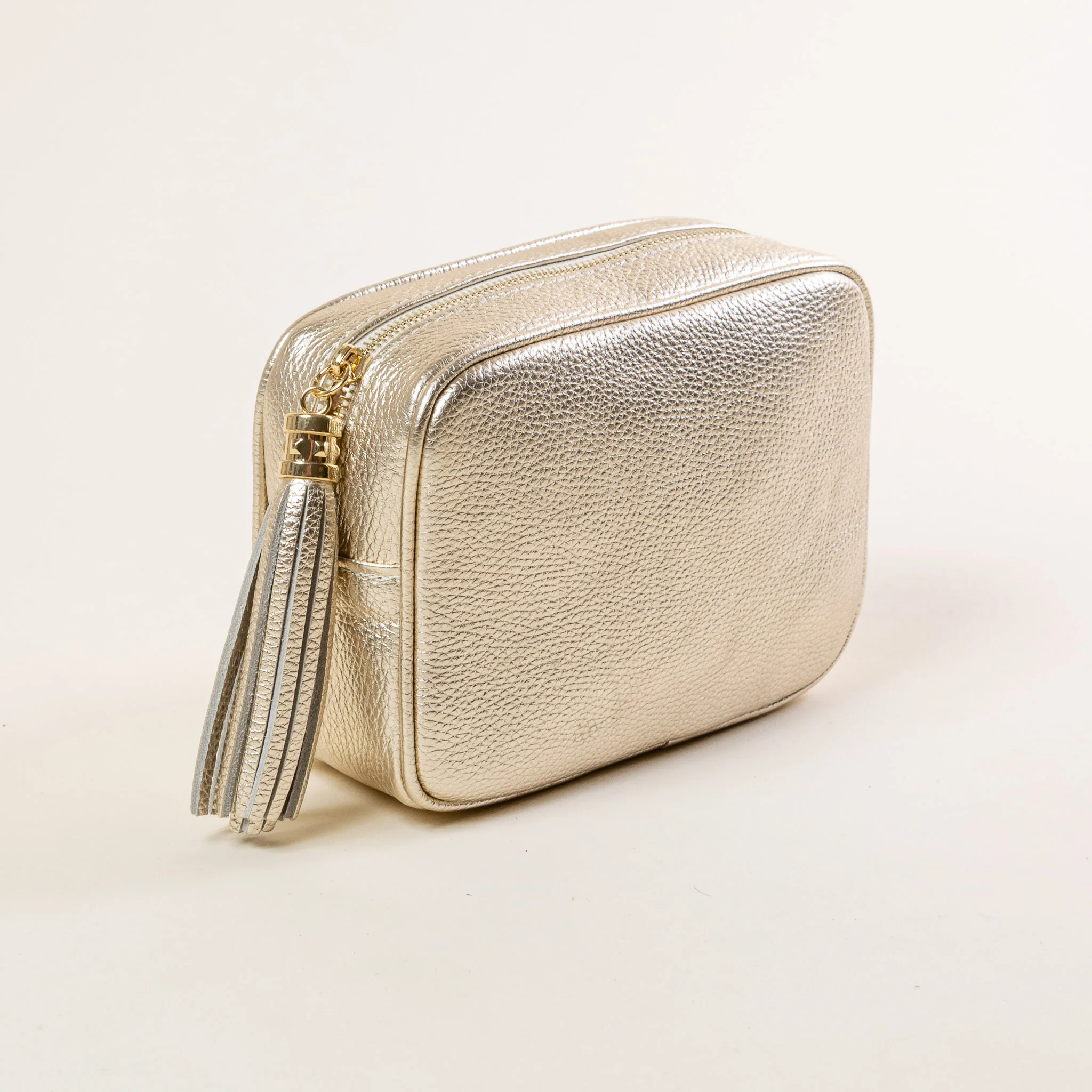 W by whitemood- Borsa con nappina - gold - Image 4